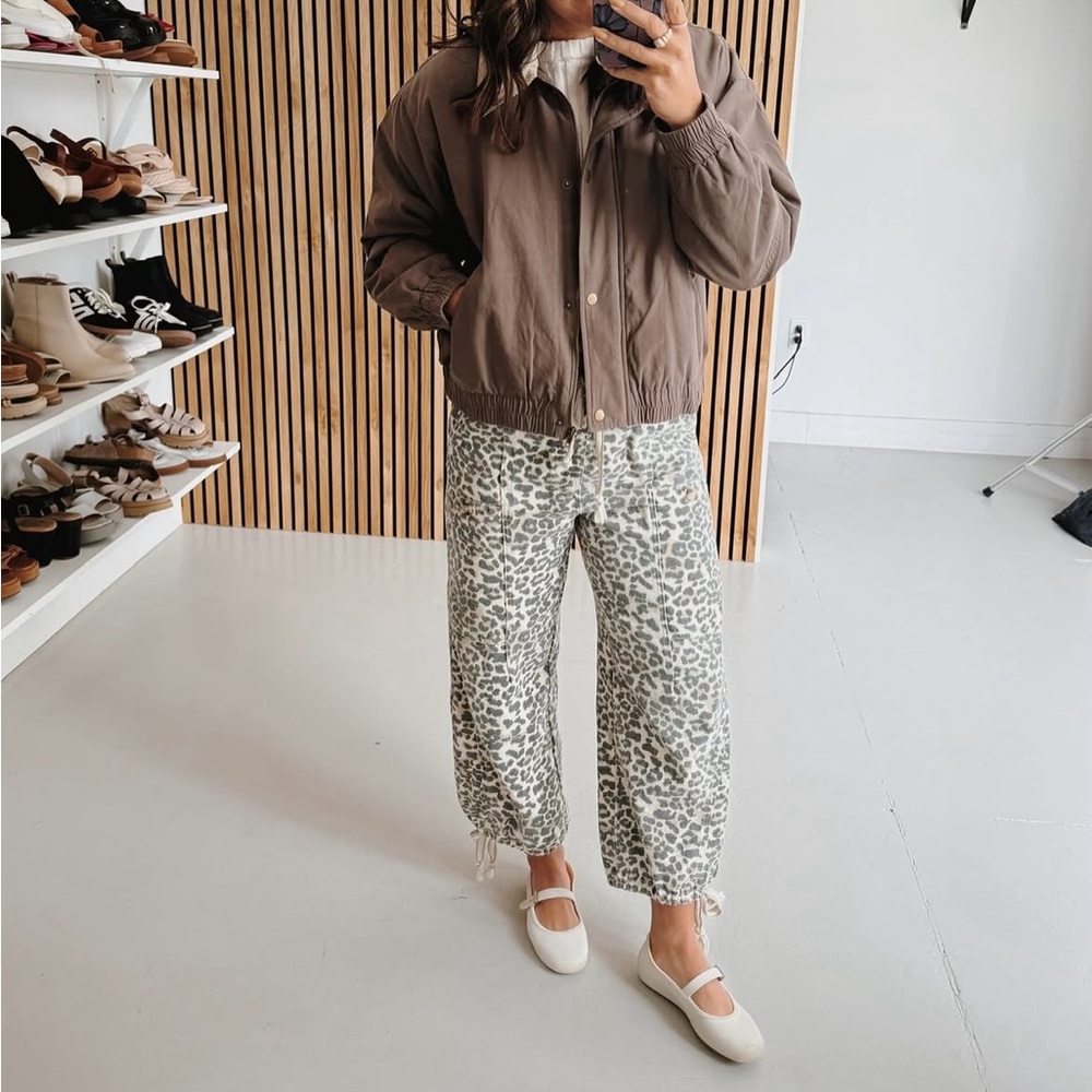 NWT! Relaxed Leopard Print Pants, Large